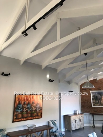 Modern 3-Bed Townhouse with Sleek Kitchen in Greendale North, Harare