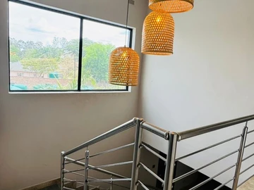 4 Bedroom Flat & Apartment