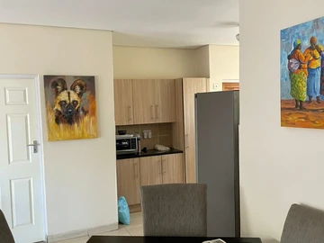 3 Bedroom Flat & Apartment