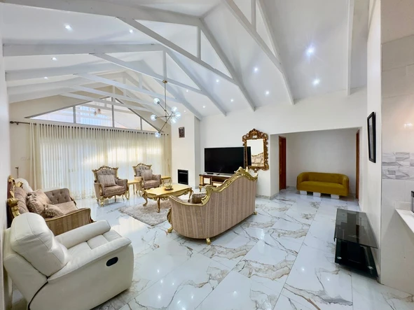 4 Bedroom Townhouse Complex