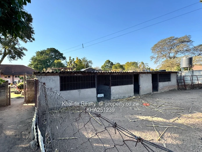 Hatfield Spacious property for sale 