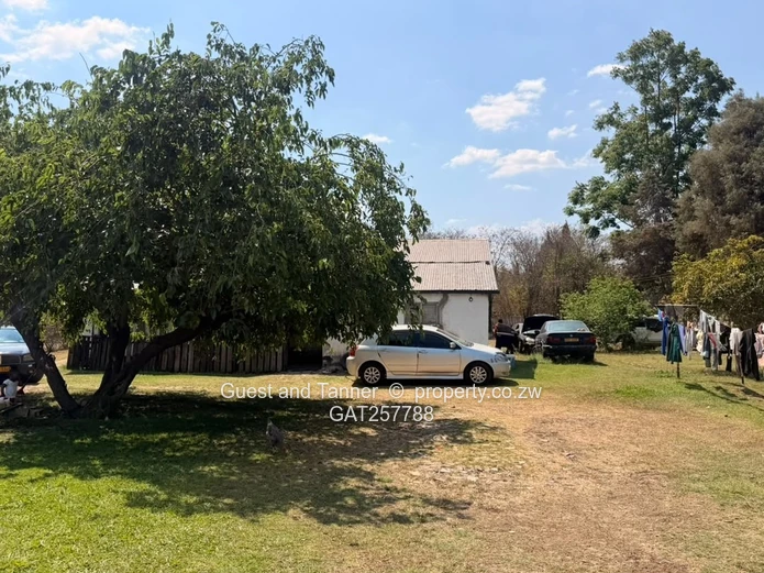 10,000 m² Stand in Leafy Greendale - Suitable for Subdivision
