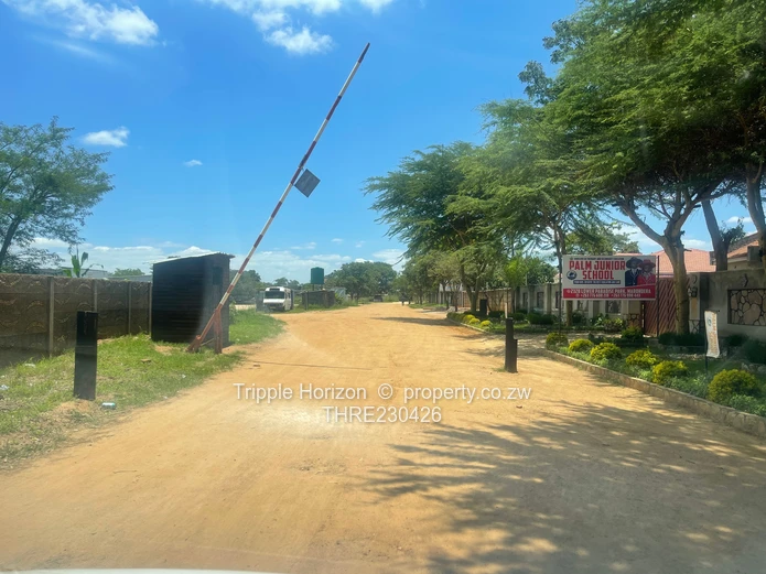 2,000m² Stand in Marondera – Main Road Frontage & Services (Sole Mandate)