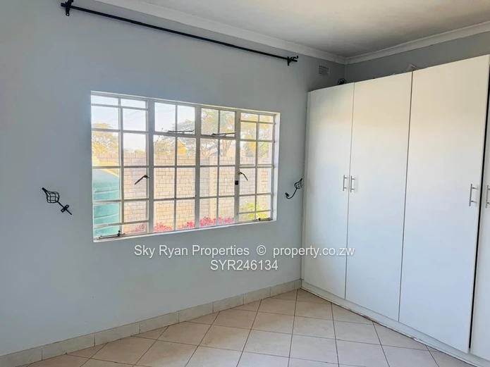 Marlborough Garden Flat For Sale