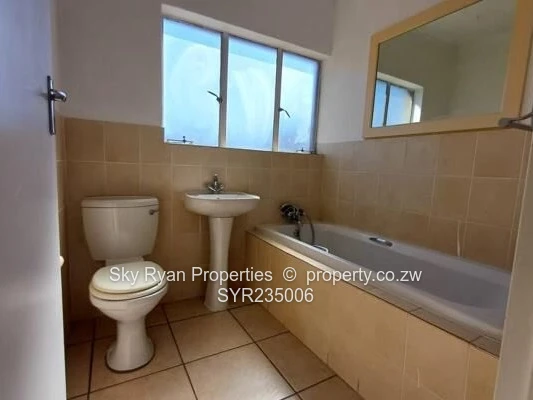 South Africa, Bloubosrand Flat For Sale