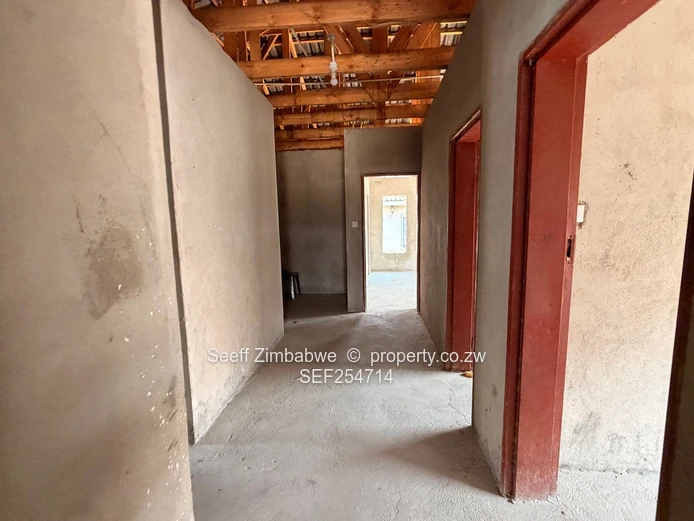Spacious 4-Bed Unfinished Home on 400m² in Mabvazuva (Sole Mandate)
