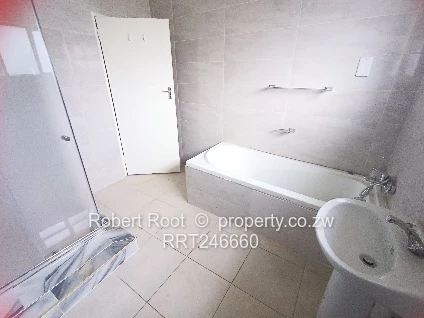3 bed cluster home in Greystone Park