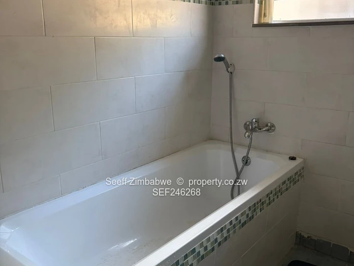 Helensvale, Borrowdale – 3 Bed Furnished Cottage