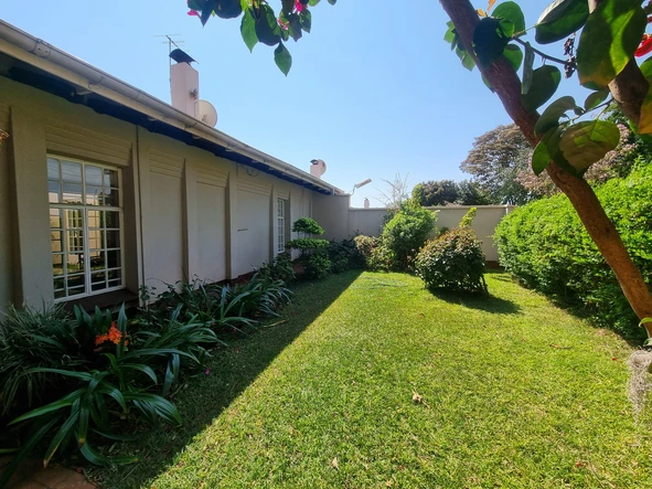 3 Bedroom Flat & Apartment