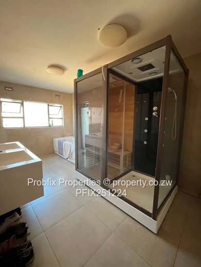 Mansion For Sale In Mt Pleasant Heights Phase 1