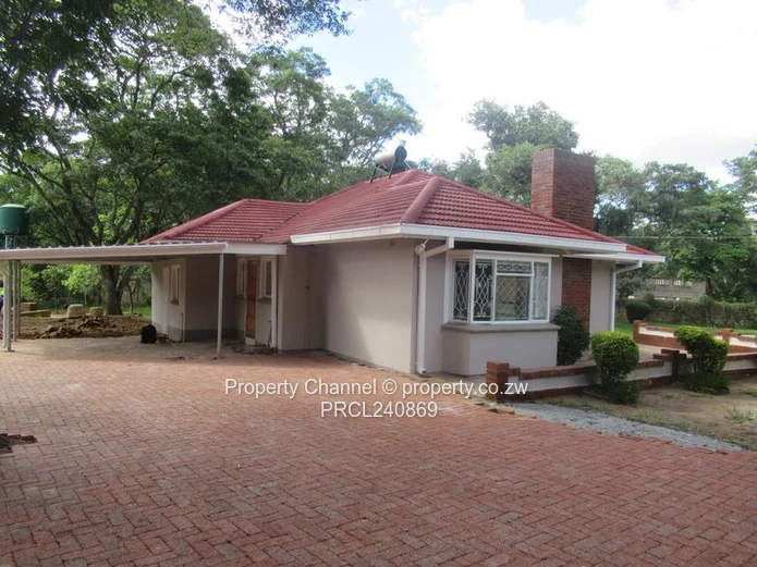 3 Bedroom apartment for rent in Chisispiti