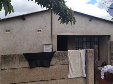 9 Bedroom House
