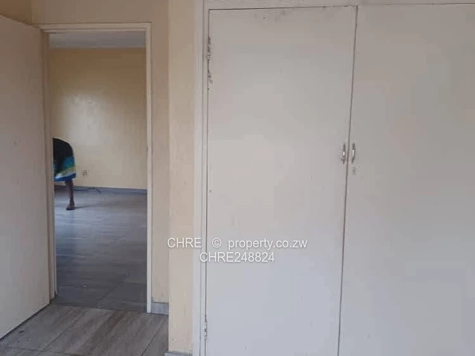 Ruwa Flat To Let
