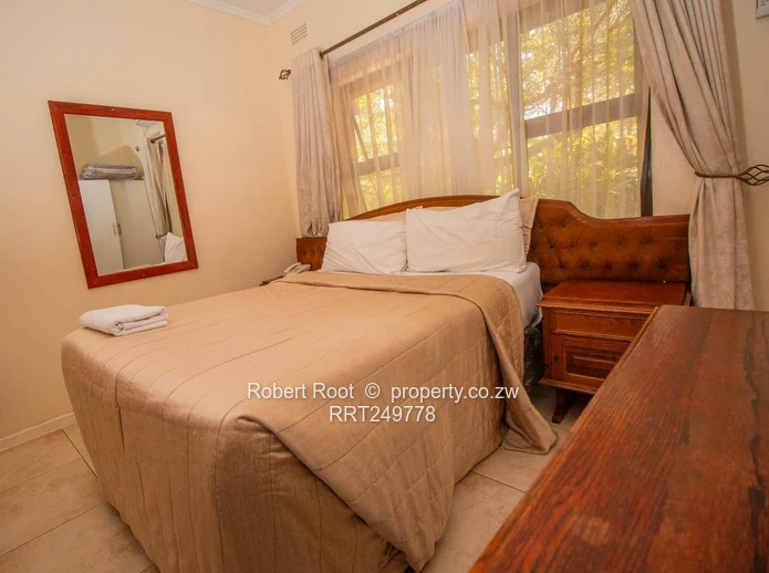 Exceptional fully furnished BNB in Hillside