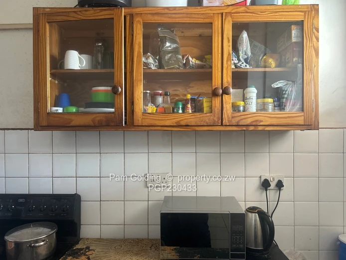 2 Bedroom Flat with Title Deeds for sale in EASTVIEW Gardens