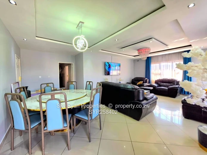 5-Bedroom Family Home For Sale - Madokero ??*