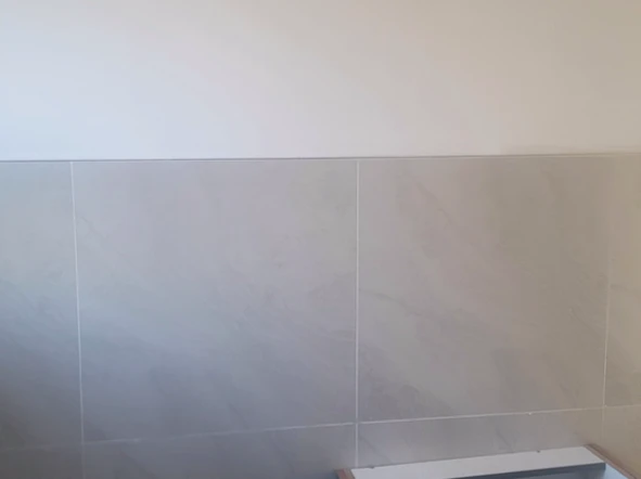 2 Bedroom Flat & Apartment