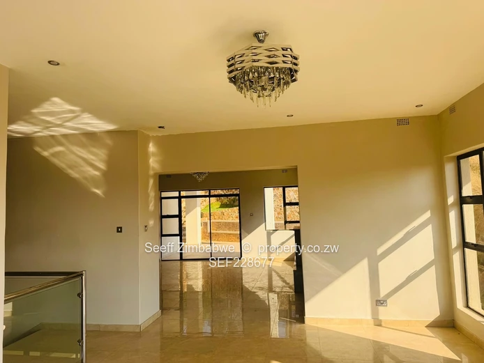 A Serene Luxury Home in Folyjon, Glen Lorne