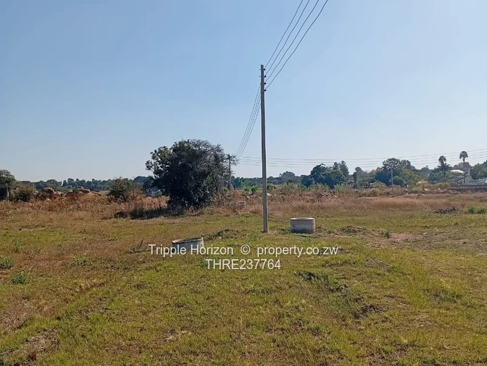 Greendale 530m² Stand - Main Road Frontage & Services