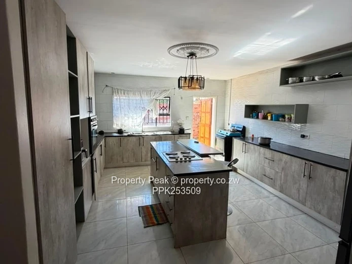 Beautiful Mount Pleasant Heights: 4-Bed with Borehole & Solar