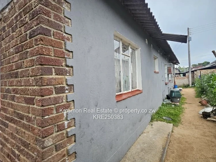 House For Sale (Sole Mandate)