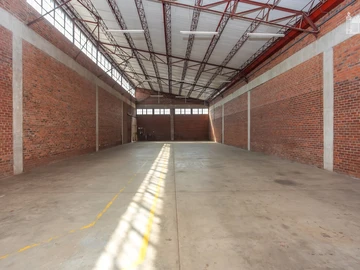 Warehouse & Factory