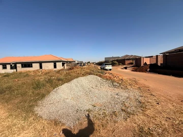Stands & Residential Land