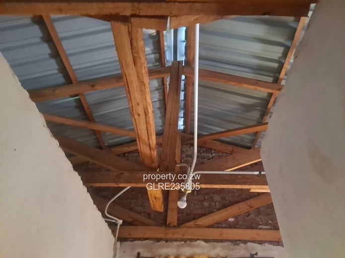 Incomplete House for Sale in Kuwadzana Extension