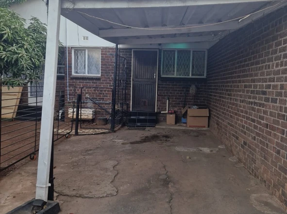 2 Bedroom Garden Flat