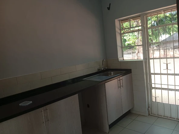 2 Bedroom Garden Flat