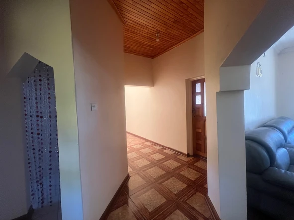 Farm & Agricultural Land