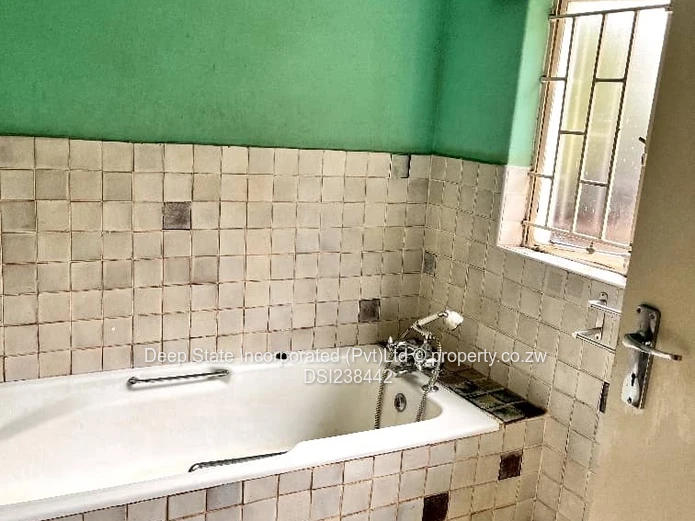 Old Mount pleasant house for sale.