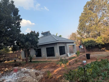 5 Bedroom House