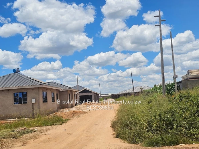 Stand for Sale in Zimre Park Extension