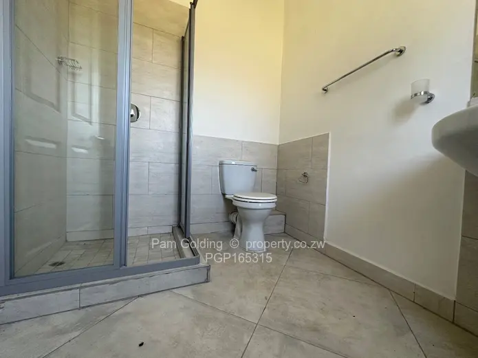 Modern 2 Bedroom apartment - Arlington Estates 