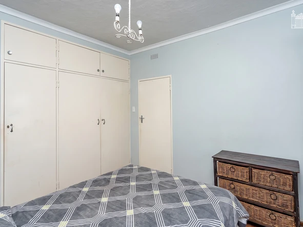2 Bedroom Garden Flat