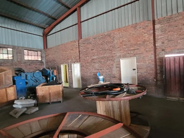 Warehouse & Factory