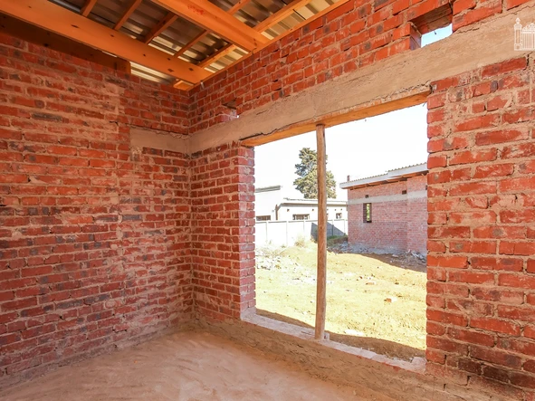 3 Bedroom Flat & Apartment