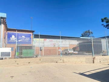 Prime Commercial Property For Sale – Lions Stores Supermarket, Thorngrove, Bulawayo