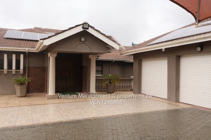 Luxury Executive Residence In Folyjon!