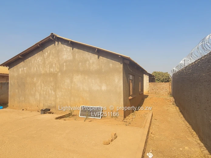 Core house in Nehanda (Sole Mandate)