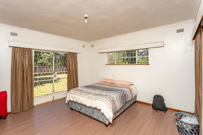 Rhodesville – 4 Bedroom Family Home With A Prolific Borehole