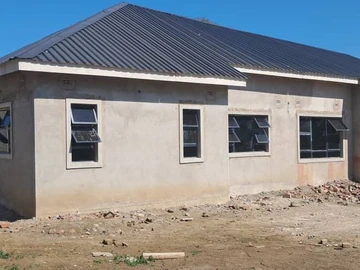 3 Bedroom Garden Flat