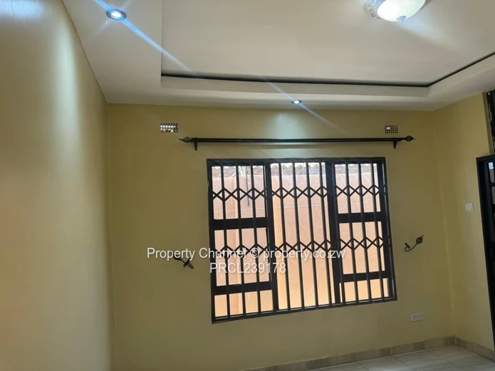 Solar-Powered 4 Bedroom Family Home