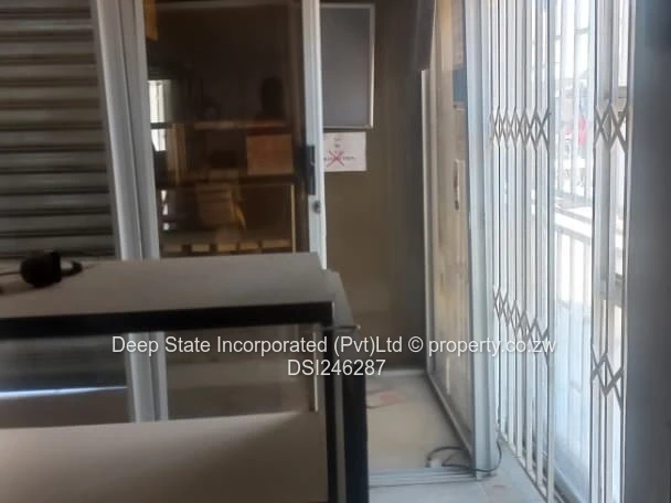 Chitungwiza Unit G Shop For Sale