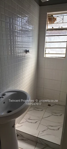 New Zengeza 4 House to let