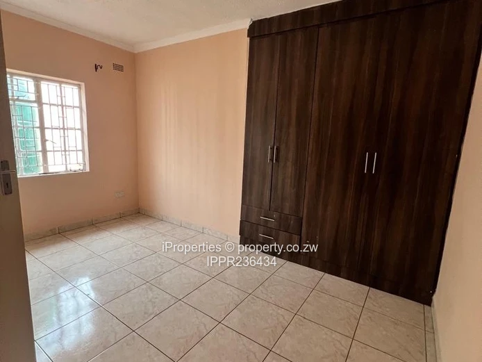 3 Bedroom Townhouse for Sale in Bluff Hill