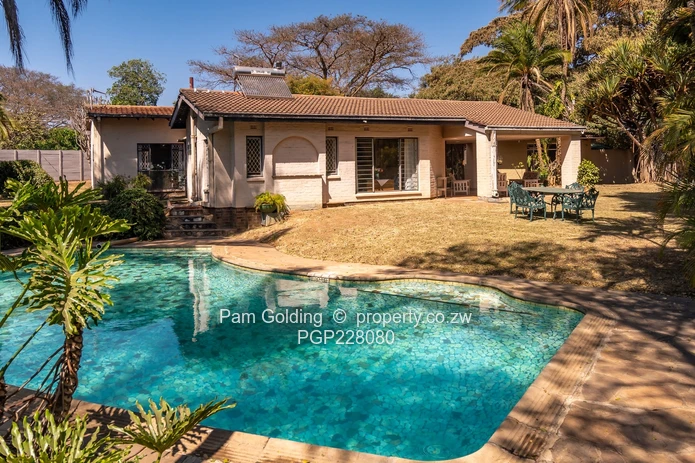A Perfectly Positioned Family Sanctuary (Sole Mandate)
