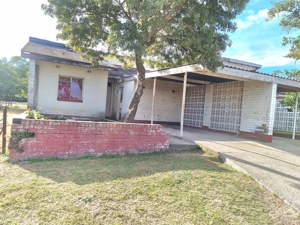 2 Bedroom Garden Flat