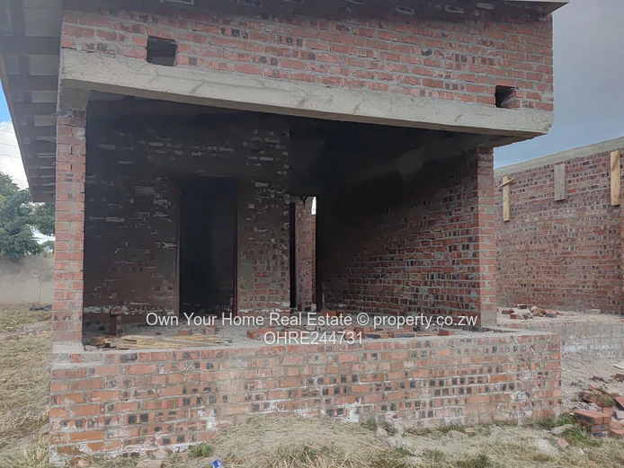 Park Meadowlands Hatfield incomplete clusters house